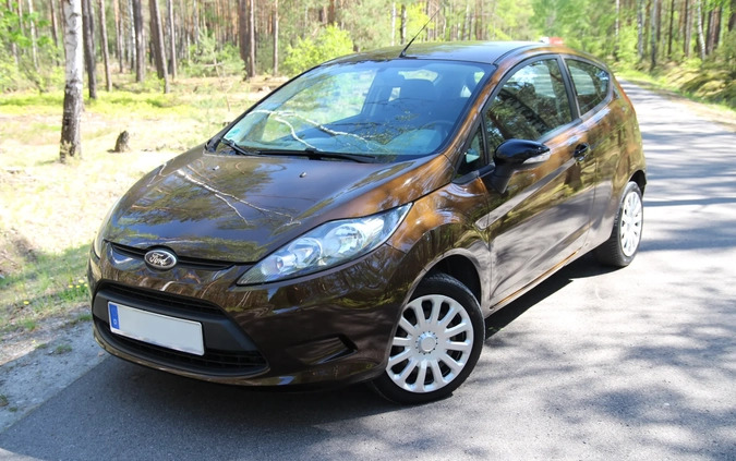 Ford Fiesta cena 21900 przebieg: 76000, rok produkcji 2011 z Kożuchów małe 781